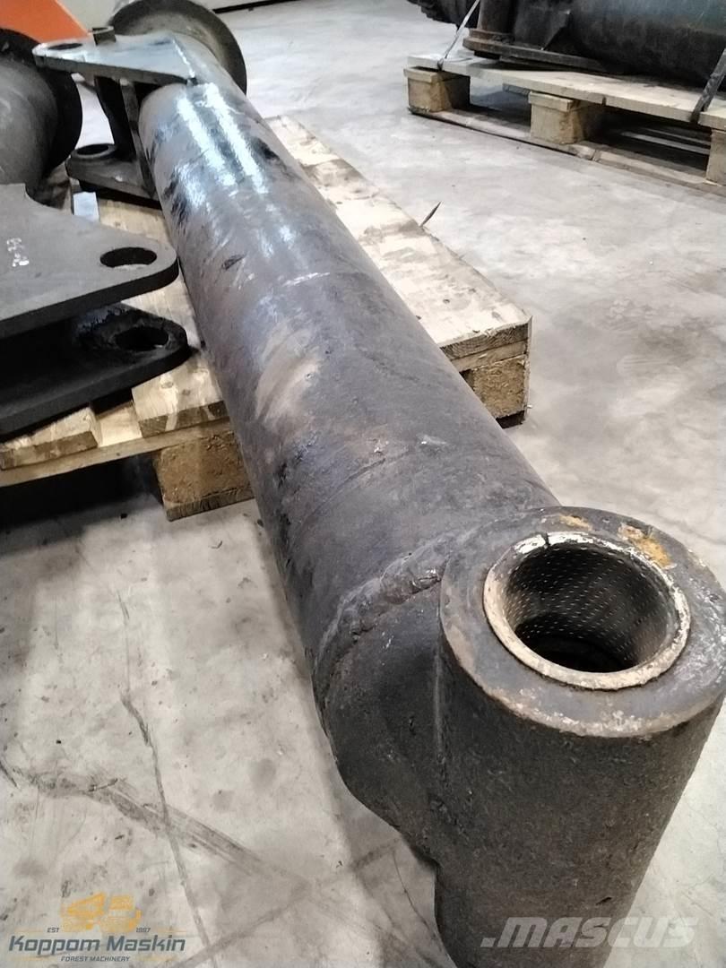 Cranab 750 Kuormatraktorinosturit