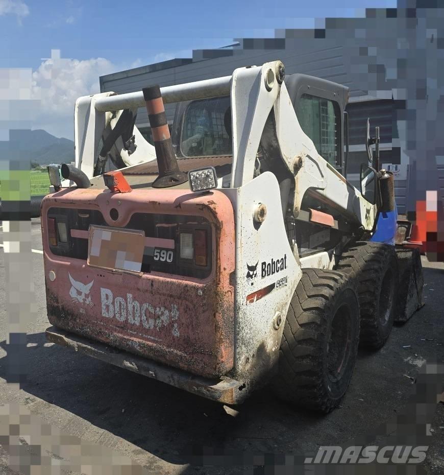 Bobcat S 590 Liukuohjatut kuormaajat
