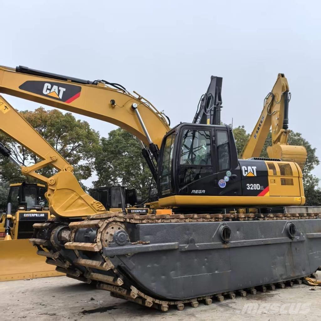 CAT 320 D Amfibio-kaivinkoneet