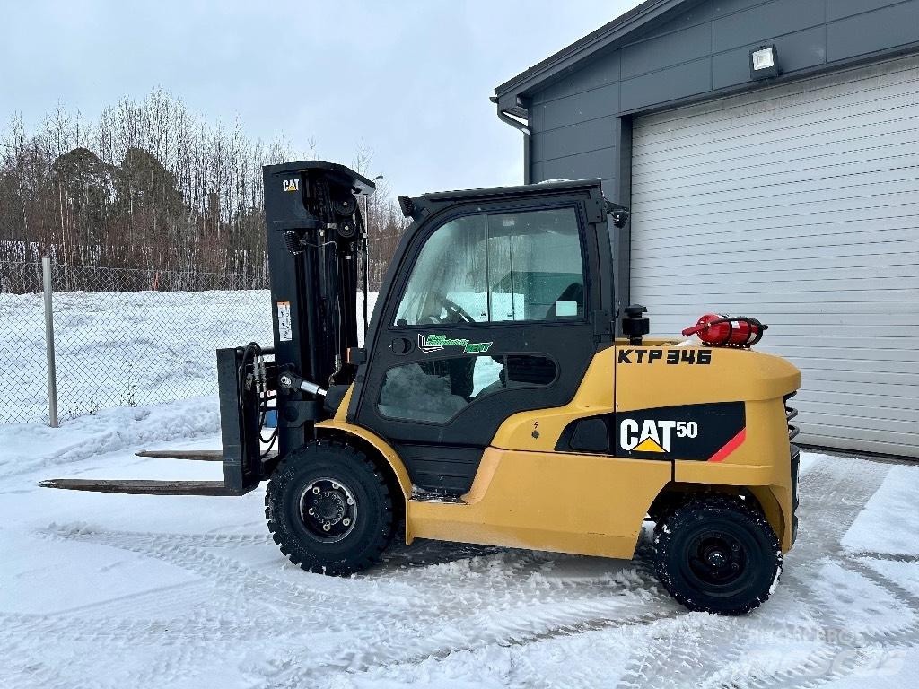 CAT DP 50 NT Dieseltrukit