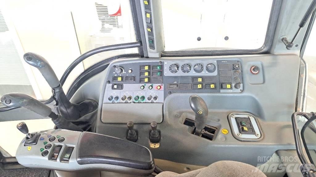 Valtra M 130 Traktorit
