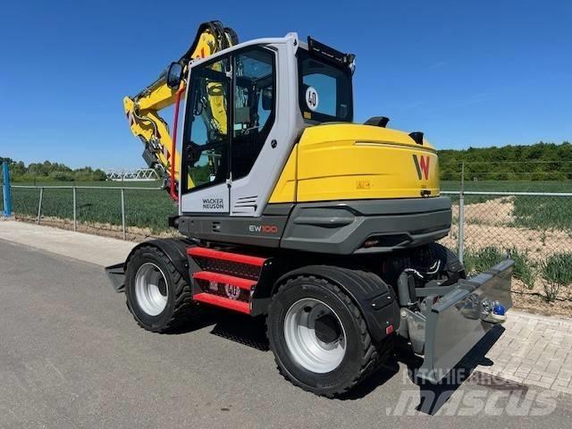 Wacker Neuson EW 100 Pyöräkaivukoneet