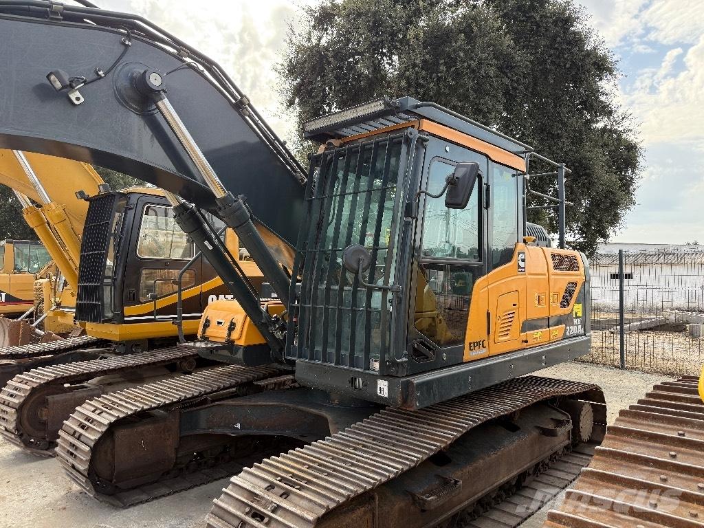 Hyundai HX 220 AL Telakaivukoneet