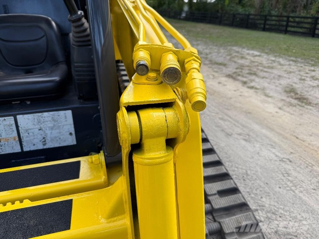 Komatsu CK 35-1 Liukuohjatut kuormaajat