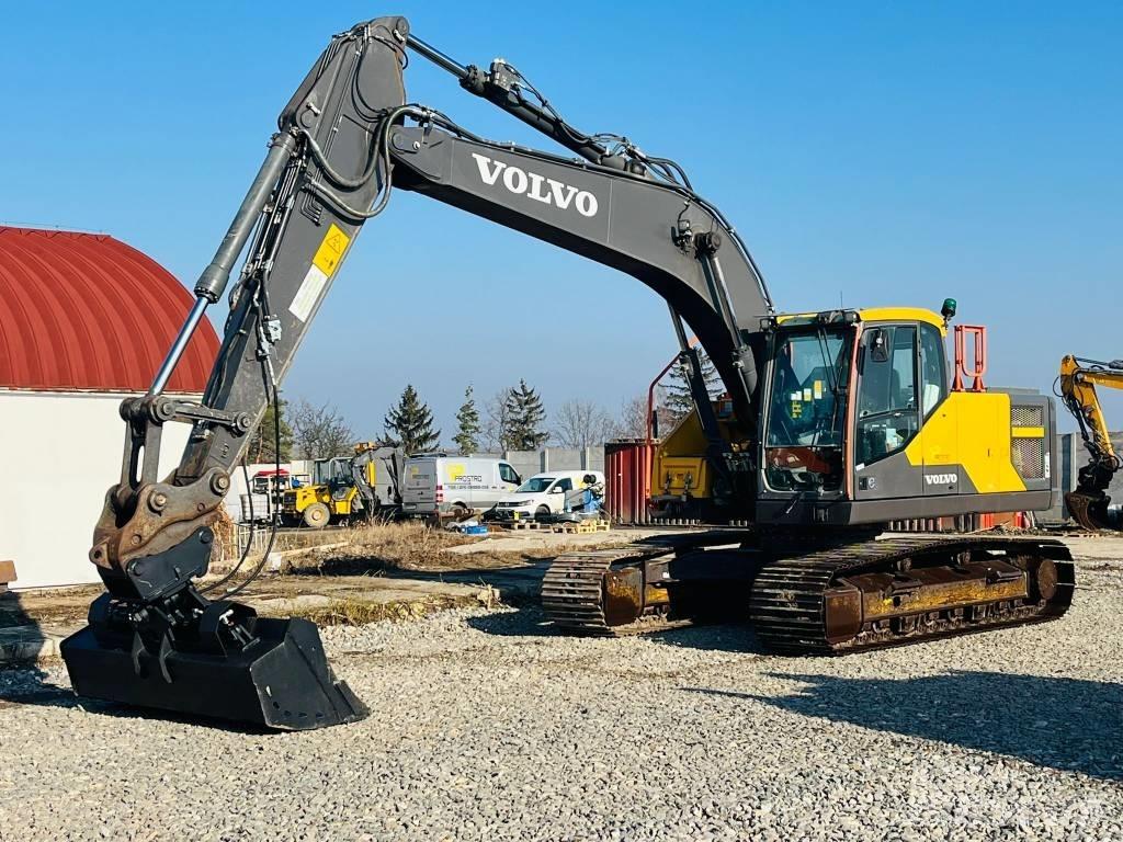 Volvo EC 220 EL Telakaivukoneet