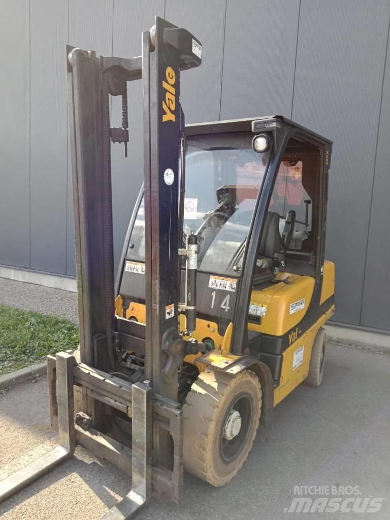 Yale GLP30 Nestekaasutrukit