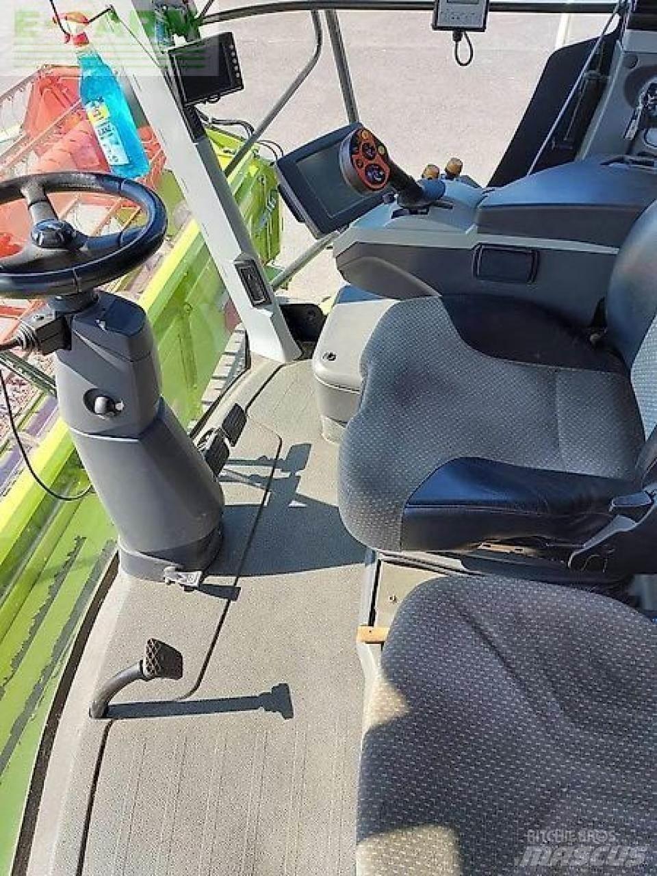 CLAAS lexion 750 Leikkuupuimurit