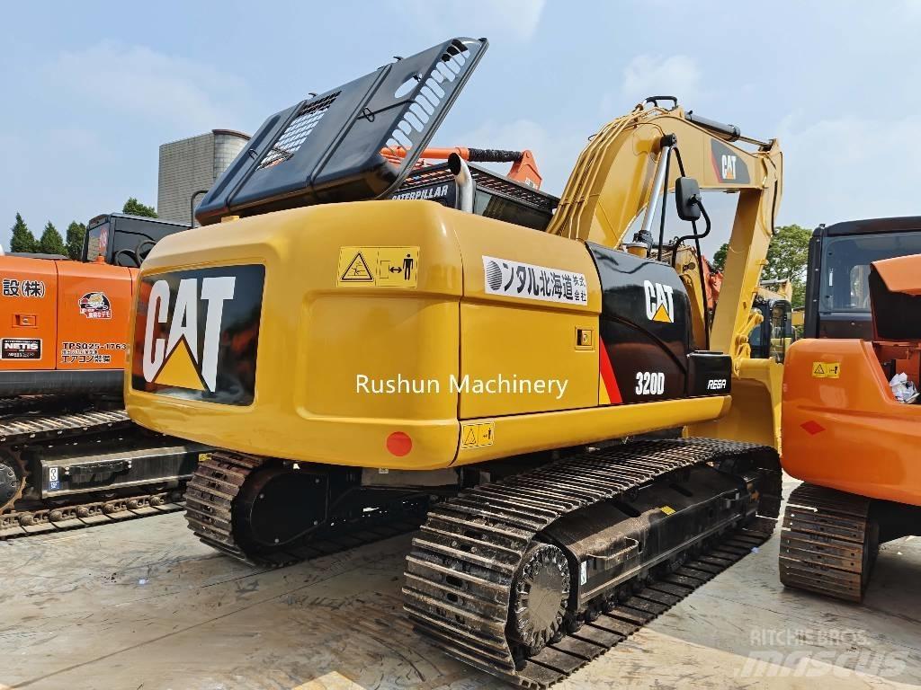 CAT 320D Telakaivukoneet