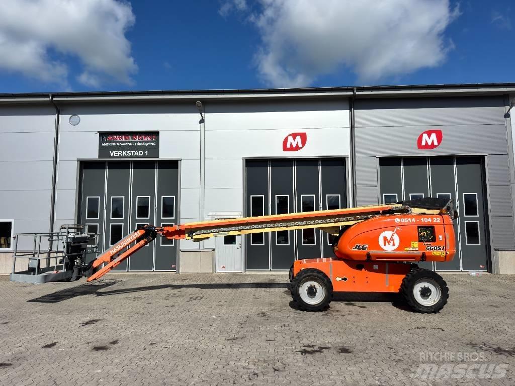 JLG 660 SJ Teleskooppipuominostimet