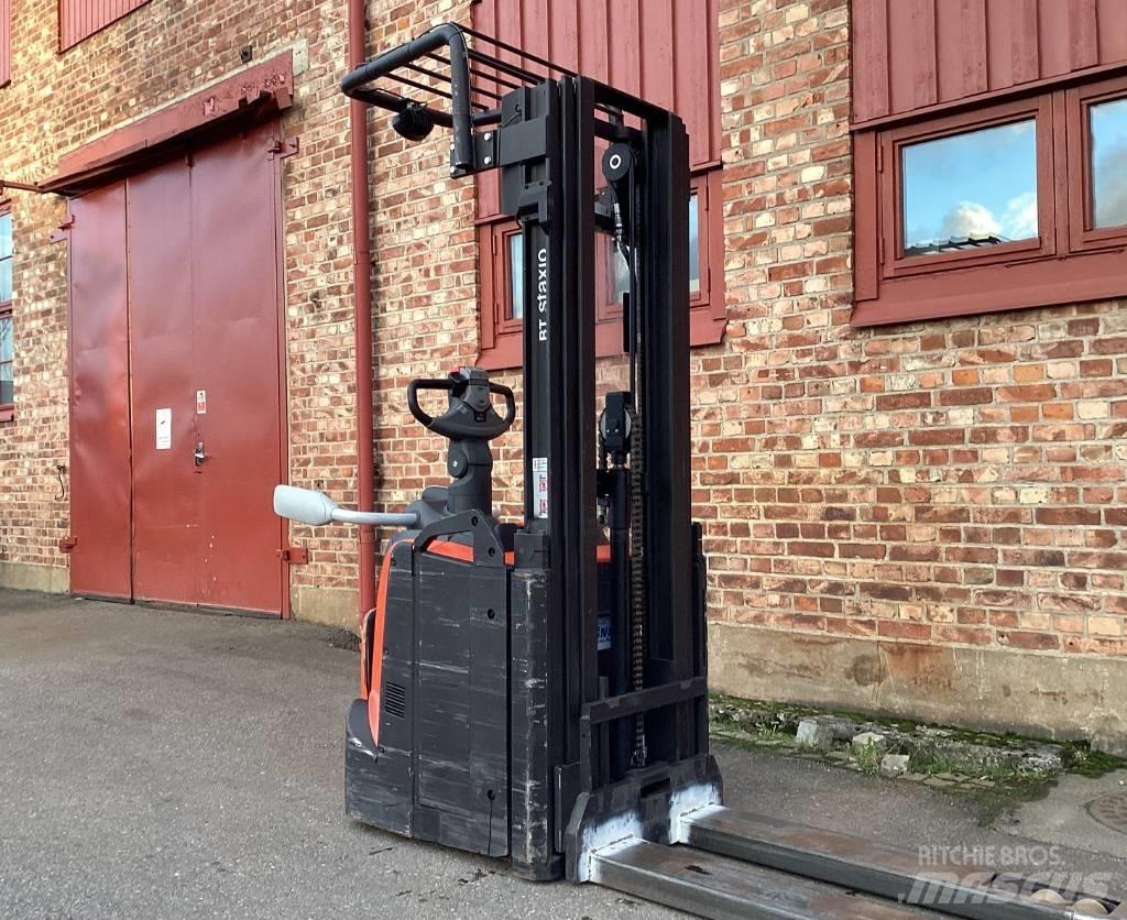 BT SPE 120 L Käyden ajettavat pinoamistrukit