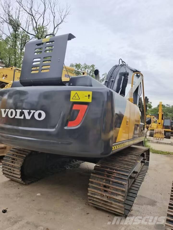 Volvo EC 210 D Telakaivukoneet