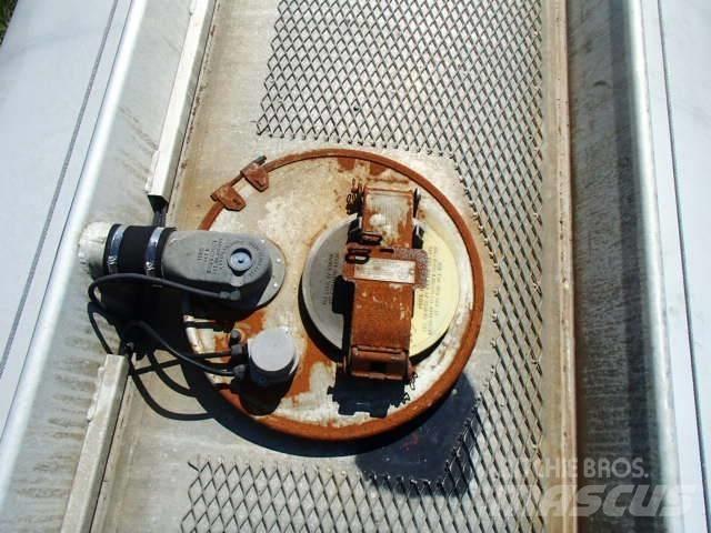 Remtec CT6197 Säiliöperävaunut