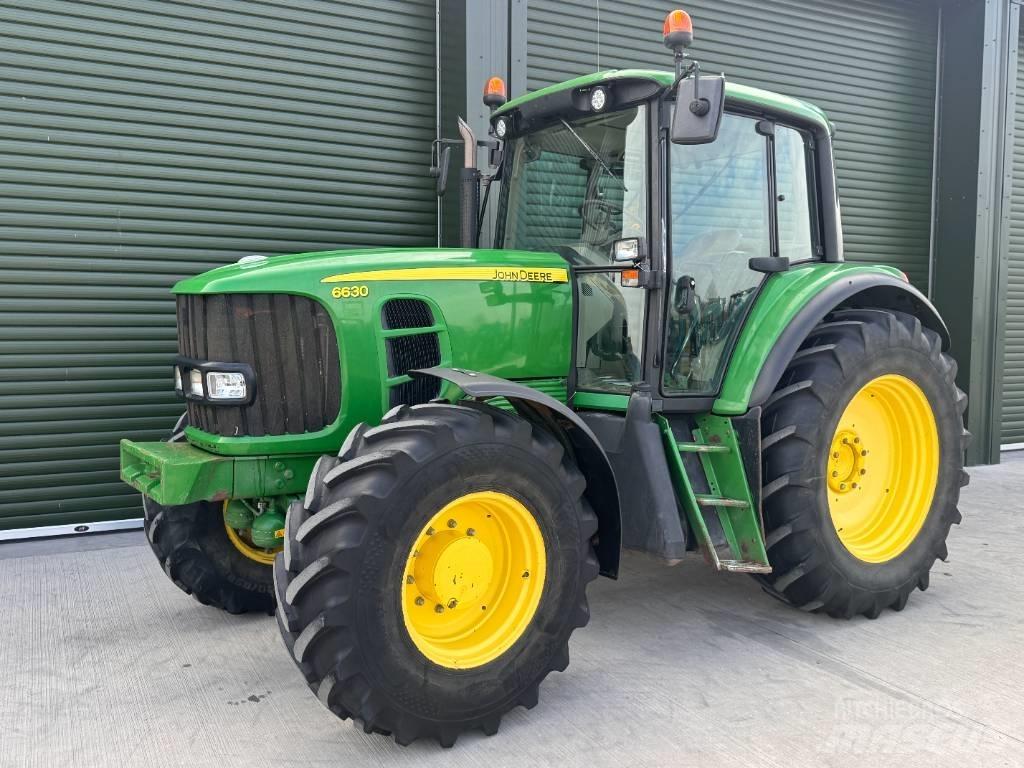 John Deere 6630 Traktorit