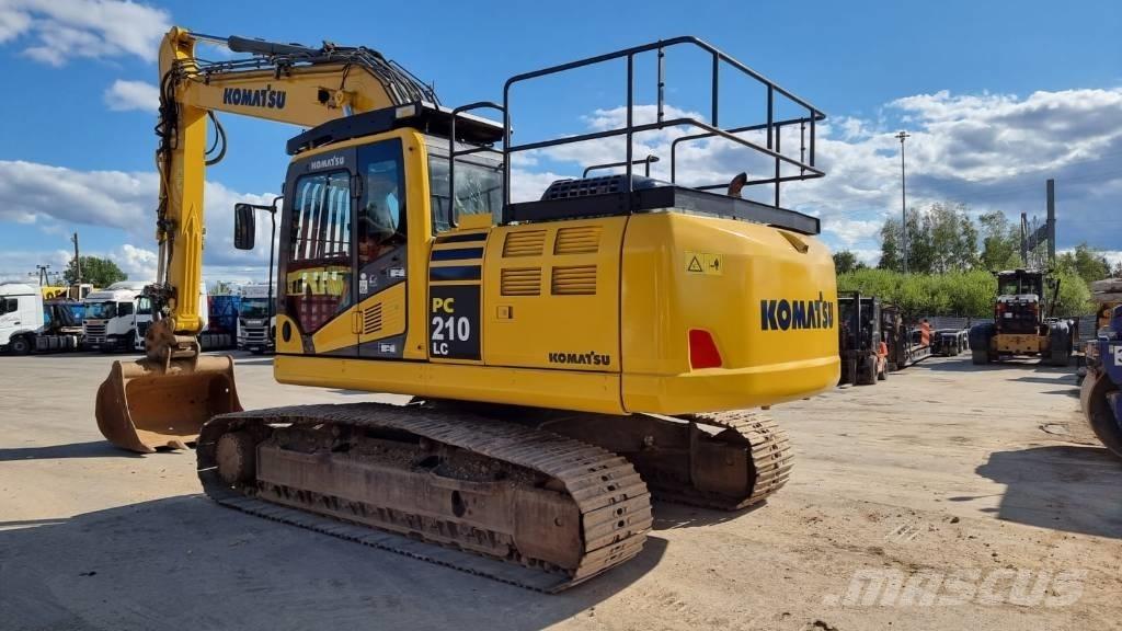 Komatsu PC 210 LC-11 Telakaivukoneet