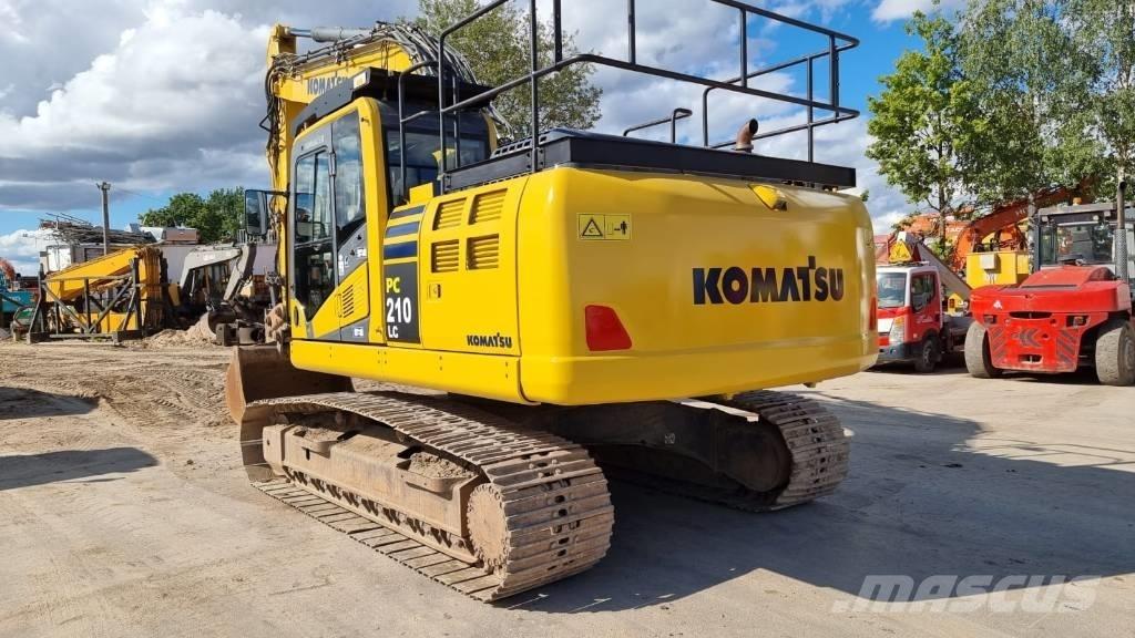 Komatsu PC 210 LC-11 Telakaivukoneet