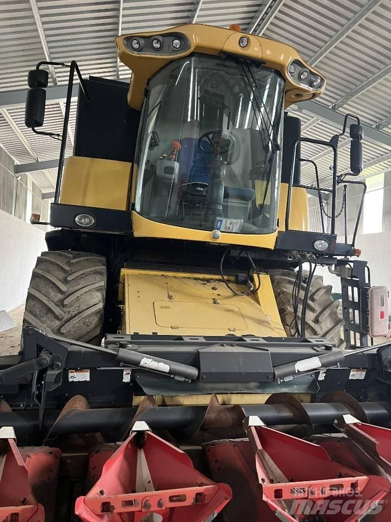 New Holland CX 6090 Leikkuupuimurit