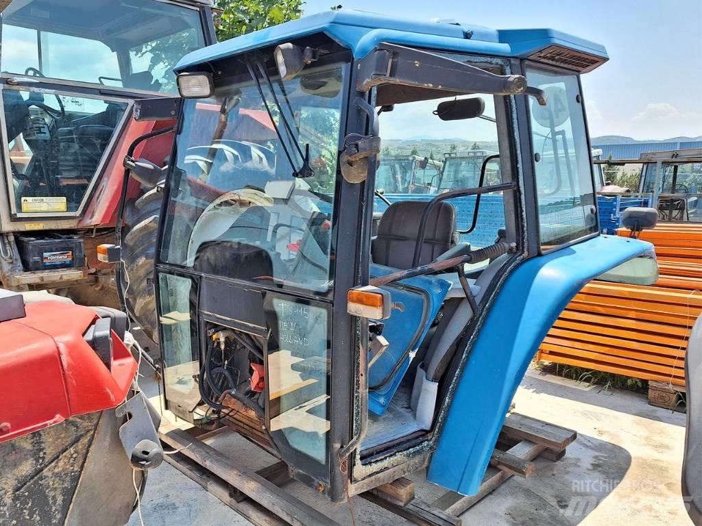 New Holland TM 140 Ohjaamo ja sisusta