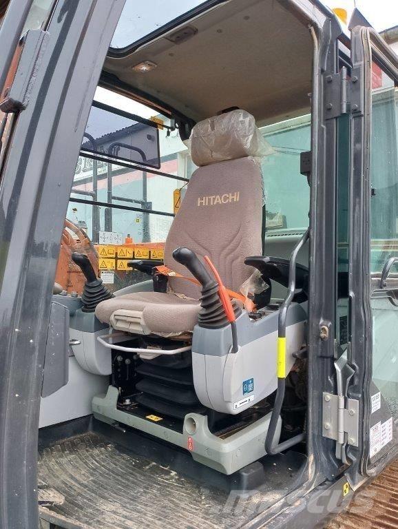Hitachi ZX130 Telakaivukoneet