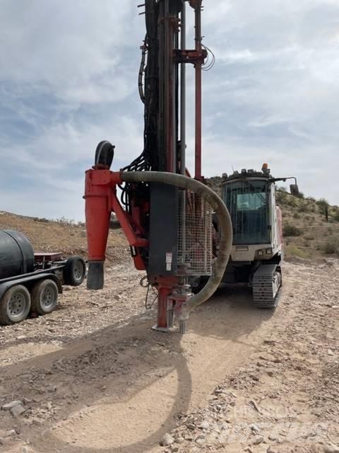 Sandvik DP 1500 i Avolouhintaporauslaitteet