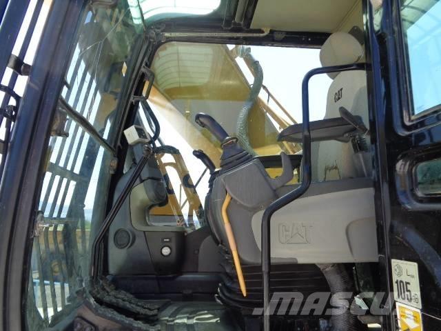 CAT 330 D L Telakaivukoneet