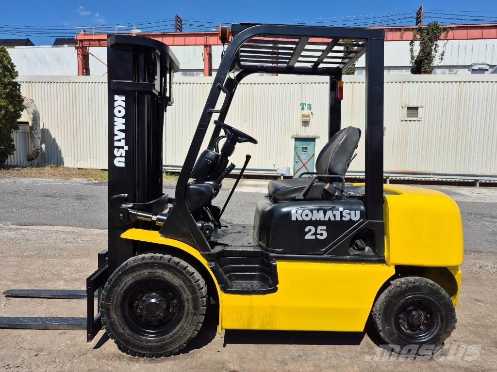 Komatsu FG 25 C-12 Muut haarukkatrukit