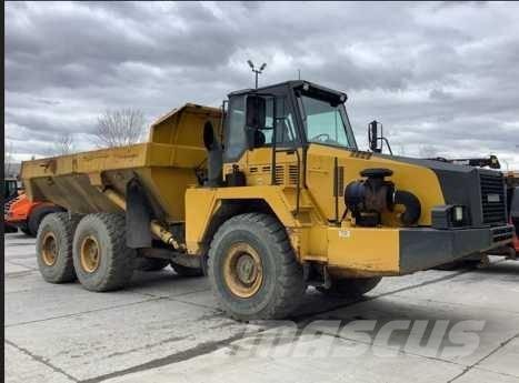 Komatsu HM 300 Dumpperit