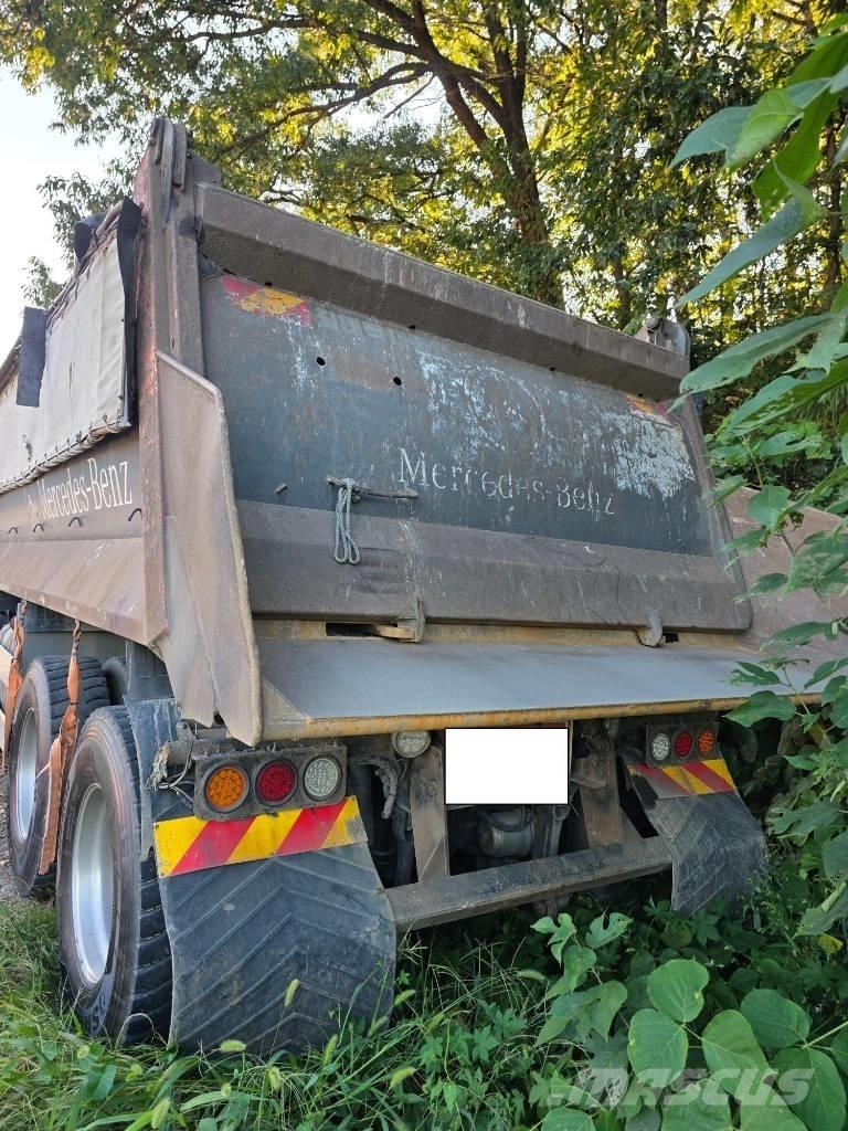 Mercedes-Benz 3951K Minidumpperit