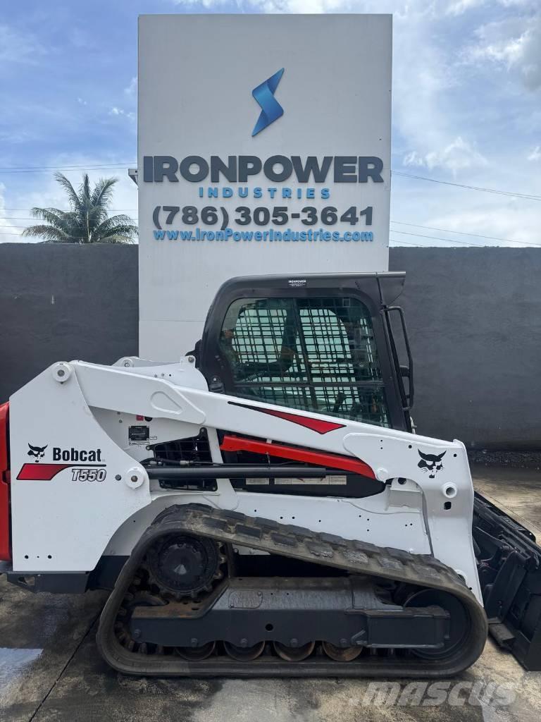 Bobcat T 550 Liukuohjatut kuormaajat