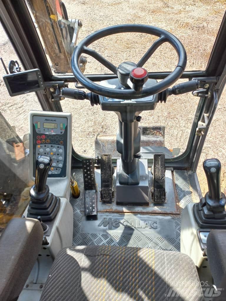 Mecalac 12 M XT Kaivurikuormaajat