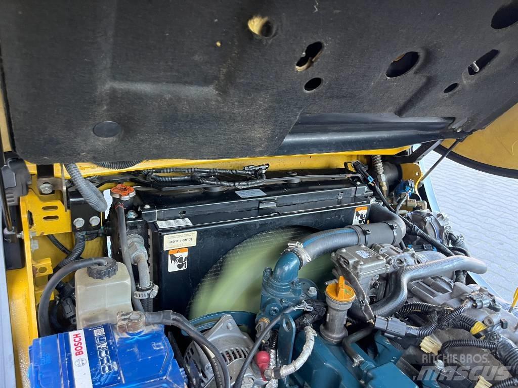Yale GLC25VX Nestekaasutrukit
