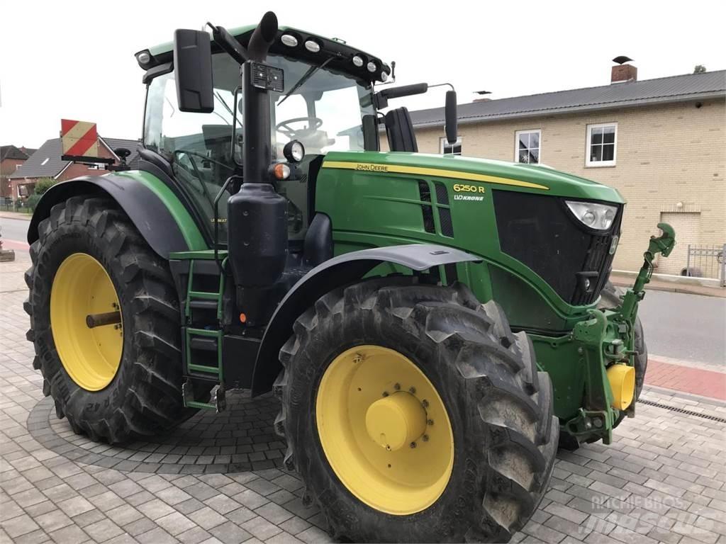 John Deere 6250R Traktorit