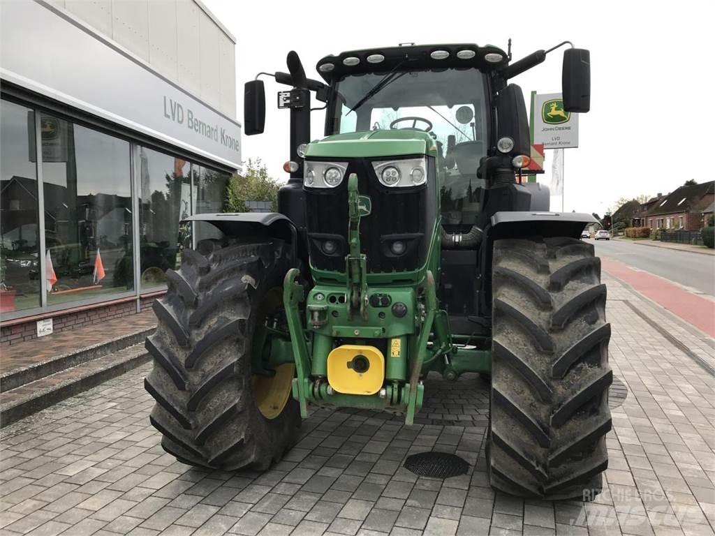 John Deere 6250R Traktorit