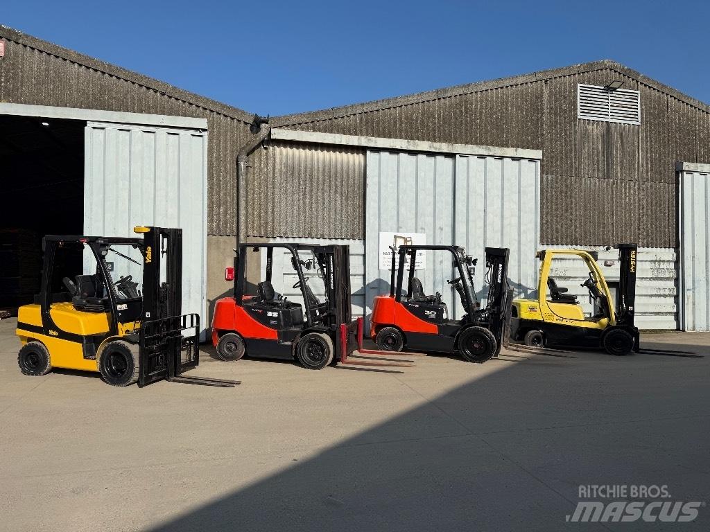 Doosan D 30 Dieseltrukit