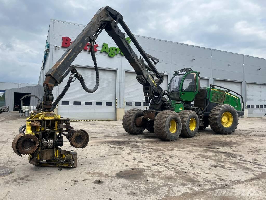 John Deere 1470E Harvesterit