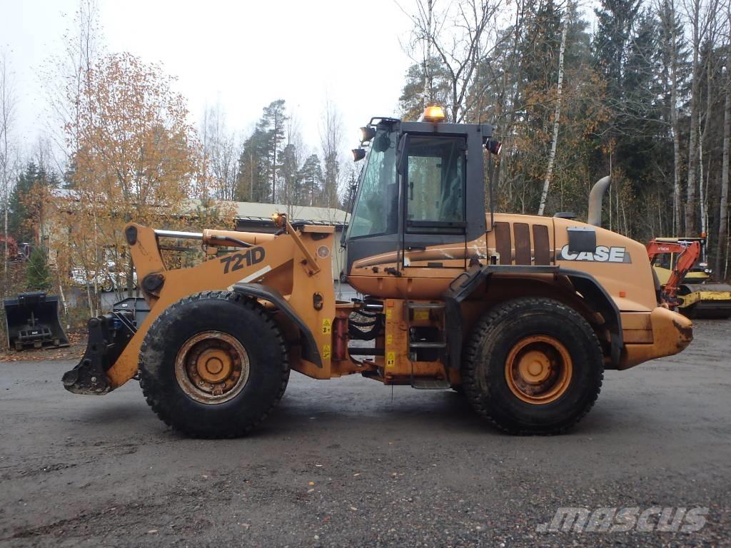 CASE 721 D 4x4 Pyöräkuormaajat