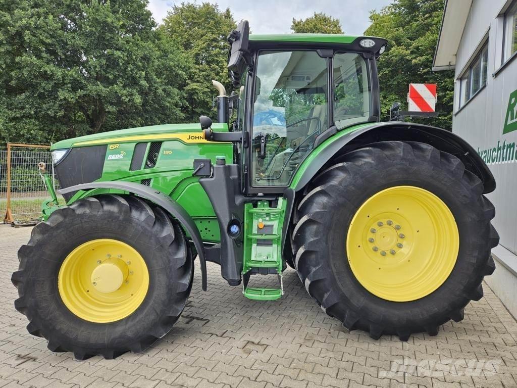 John Deere 6R195 Traktorit