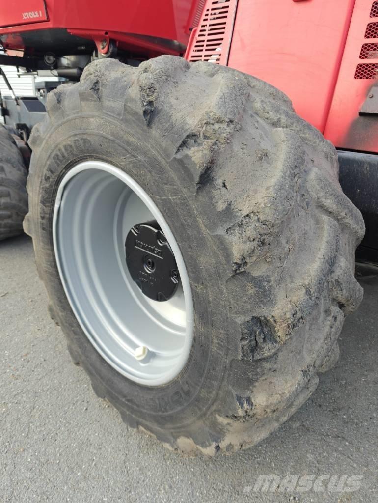 Komatsu 901 TX.1 Harvesterit