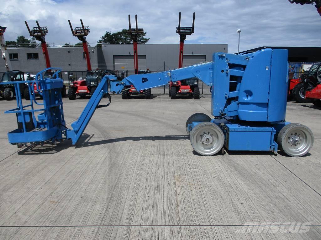 JLG E 300 AJP (180) Teleskooppipuominostimet