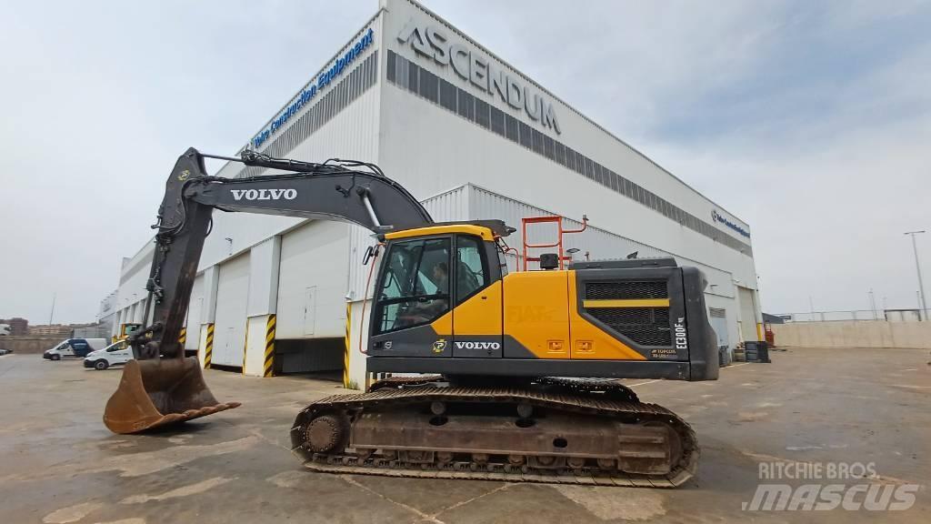 Volvo EC300ENL Telakaivukoneet