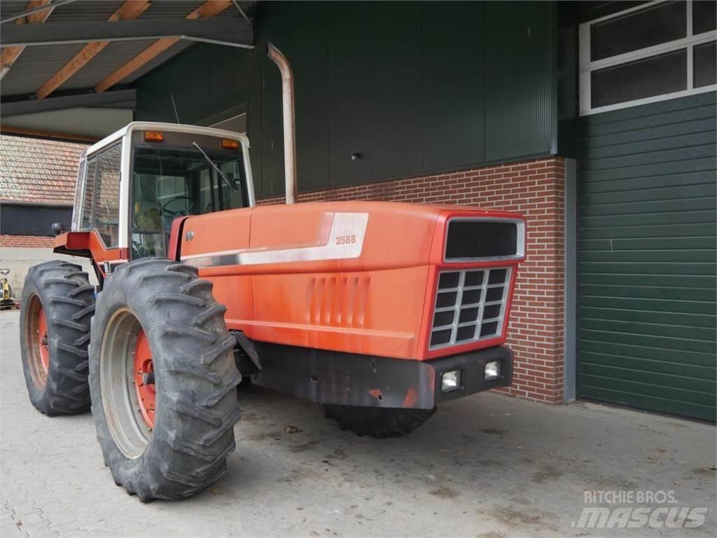 Case IH IHC 3588 Traktorit