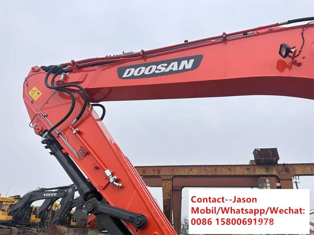 Doosan DX 300 LCA Telakaivukoneet