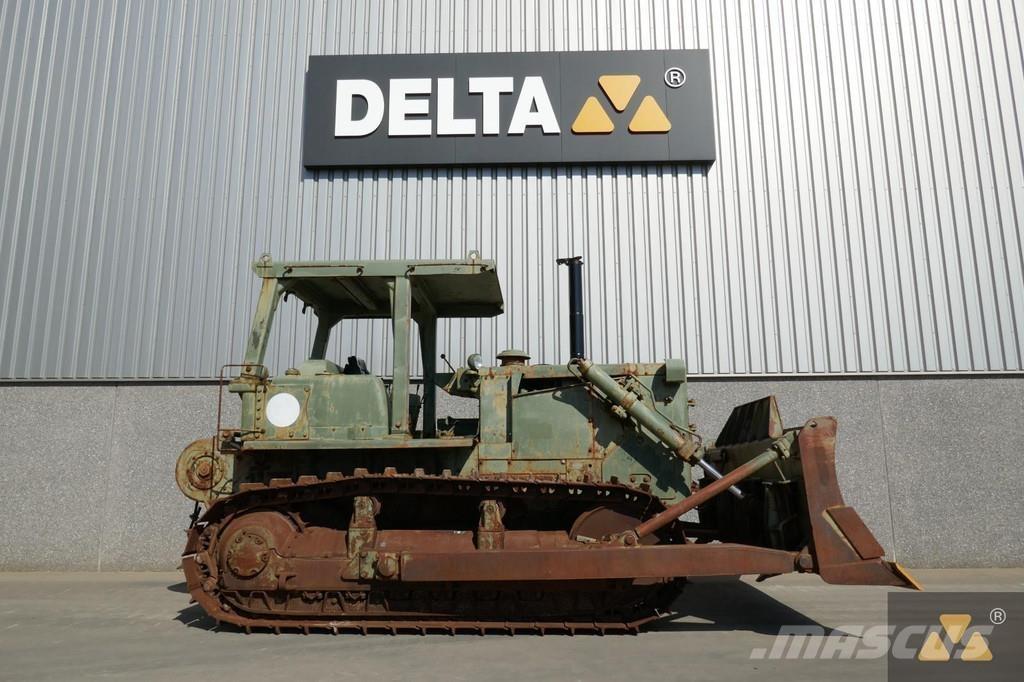 CAT D7F Ex-army Telaketjupuskutraktorit