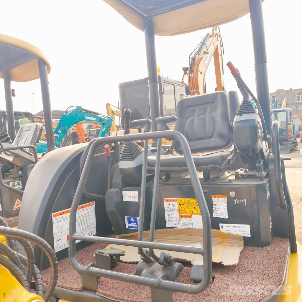 Komatsu PC30MR Minikaivukoneet < 7t