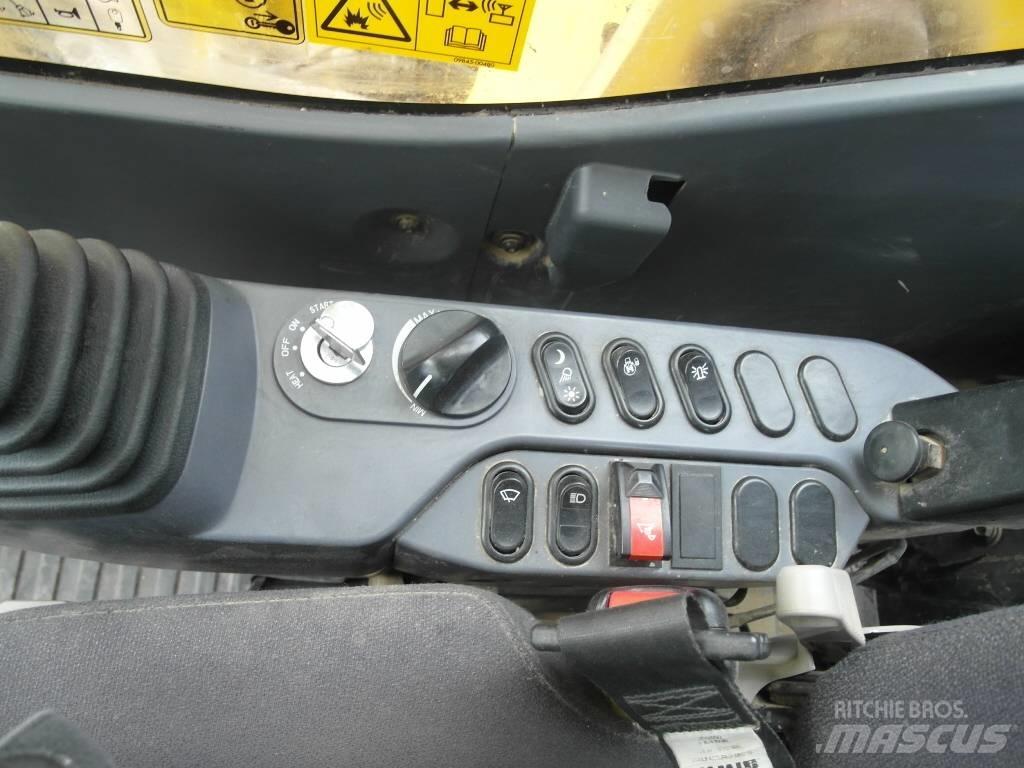 Komatsu PC 210 LC-11 Telakaivukoneet