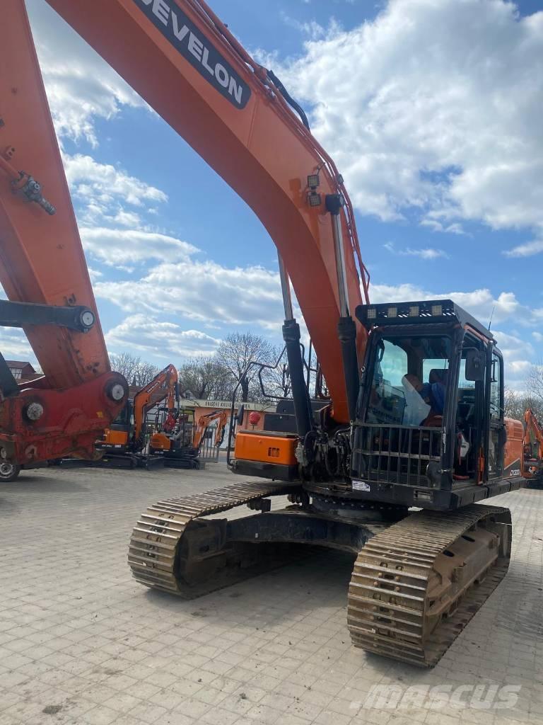 Doosan DX 300 LC-5 Telakaivukoneet