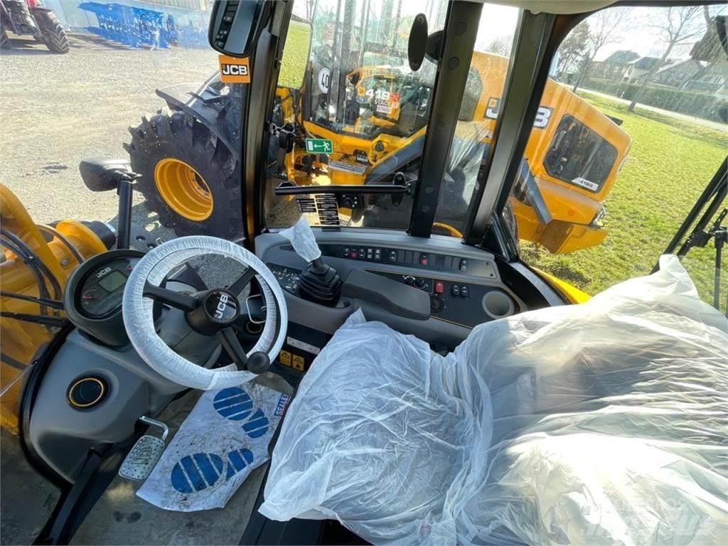JCB 409 Pyöräkuormaajat