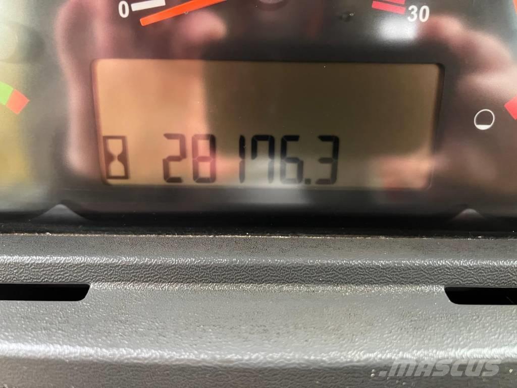 CAT D 9 T Telaketjupuskutraktorit