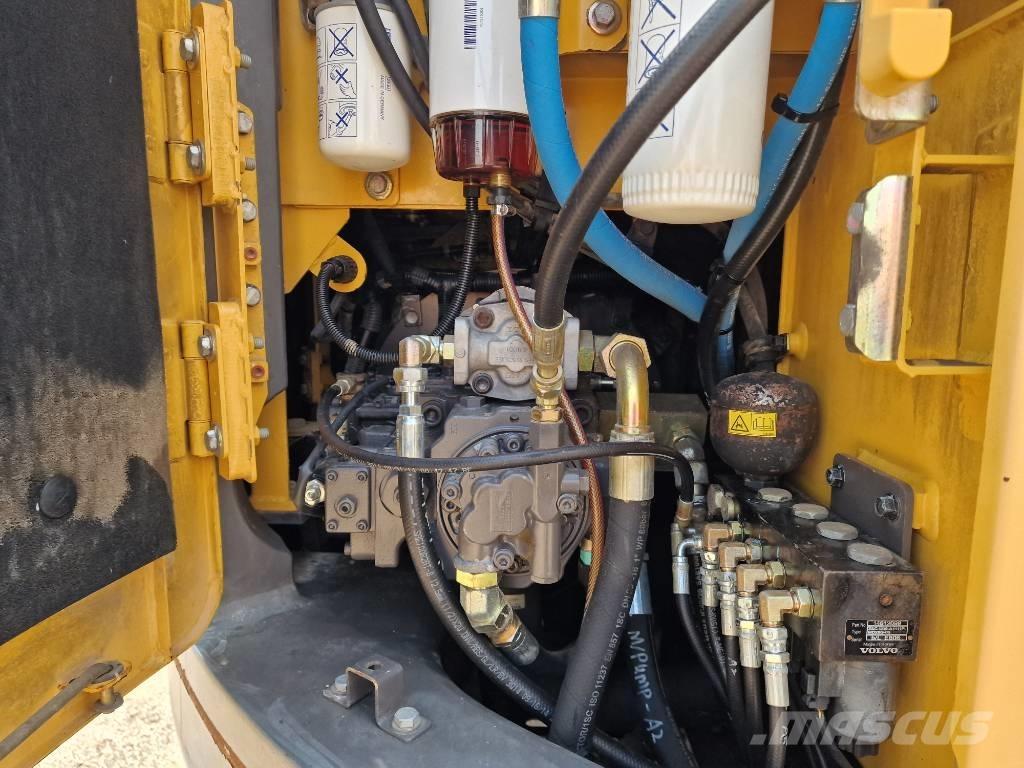 Volvo ECR 145 D Telakaivukoneet