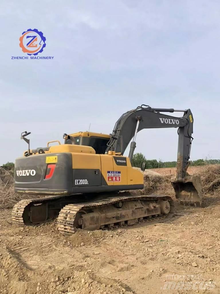 Volvo EC 200 Telakaivukoneet