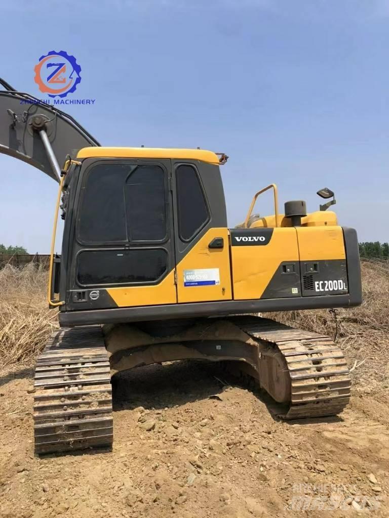 Volvo EC 200 Telakaivukoneet